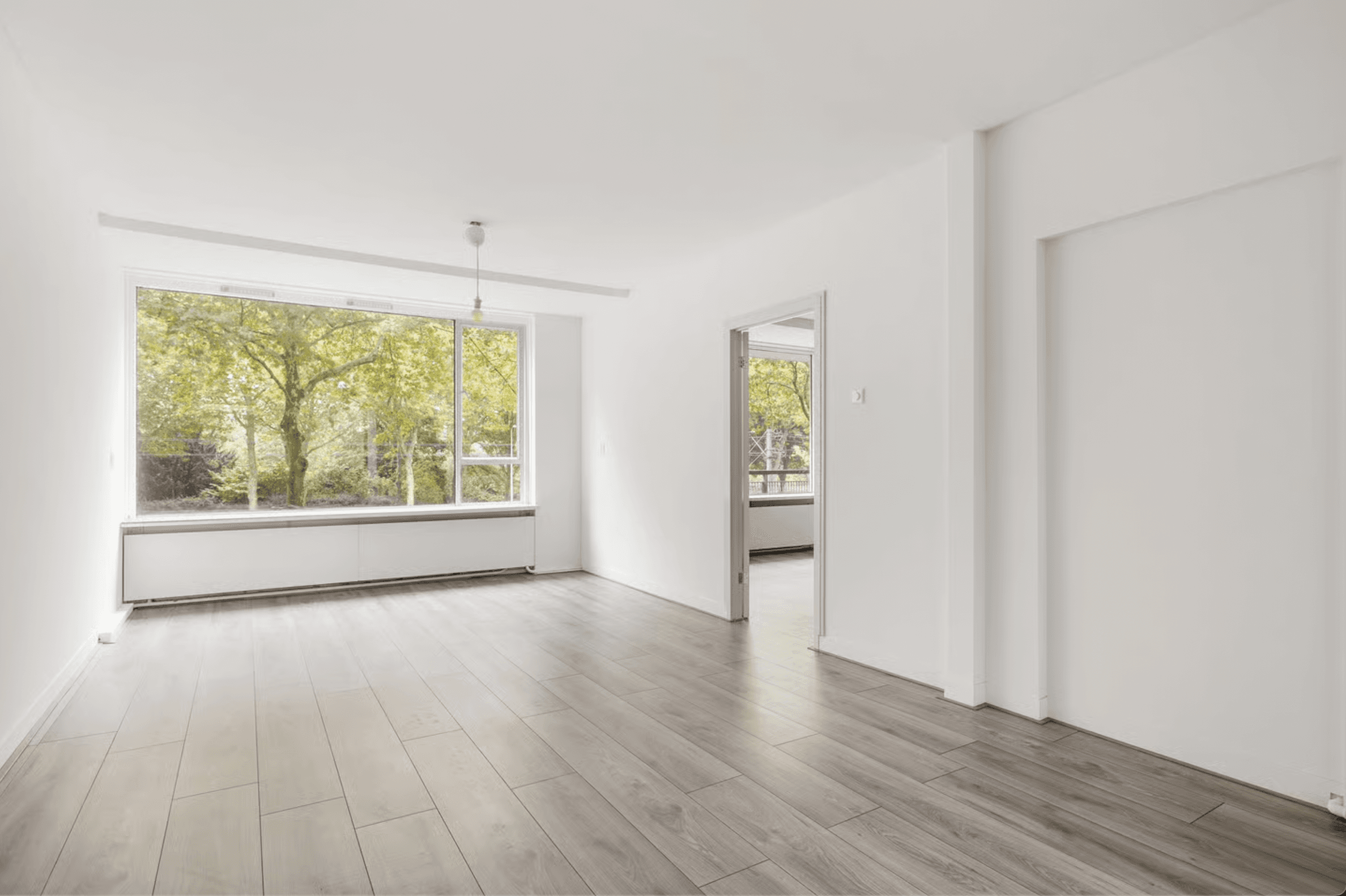 Empty Living Room Staging - Before